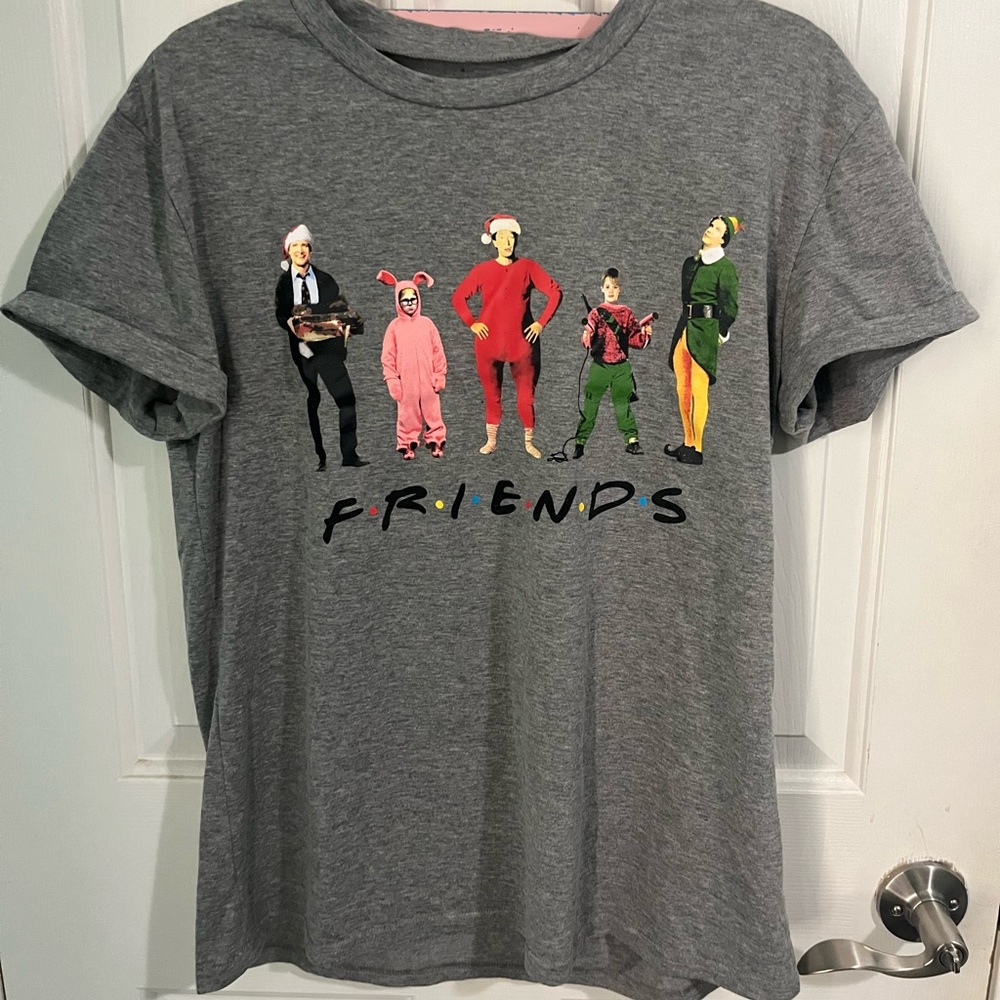 NWOT Friends Christmas T-Shirt